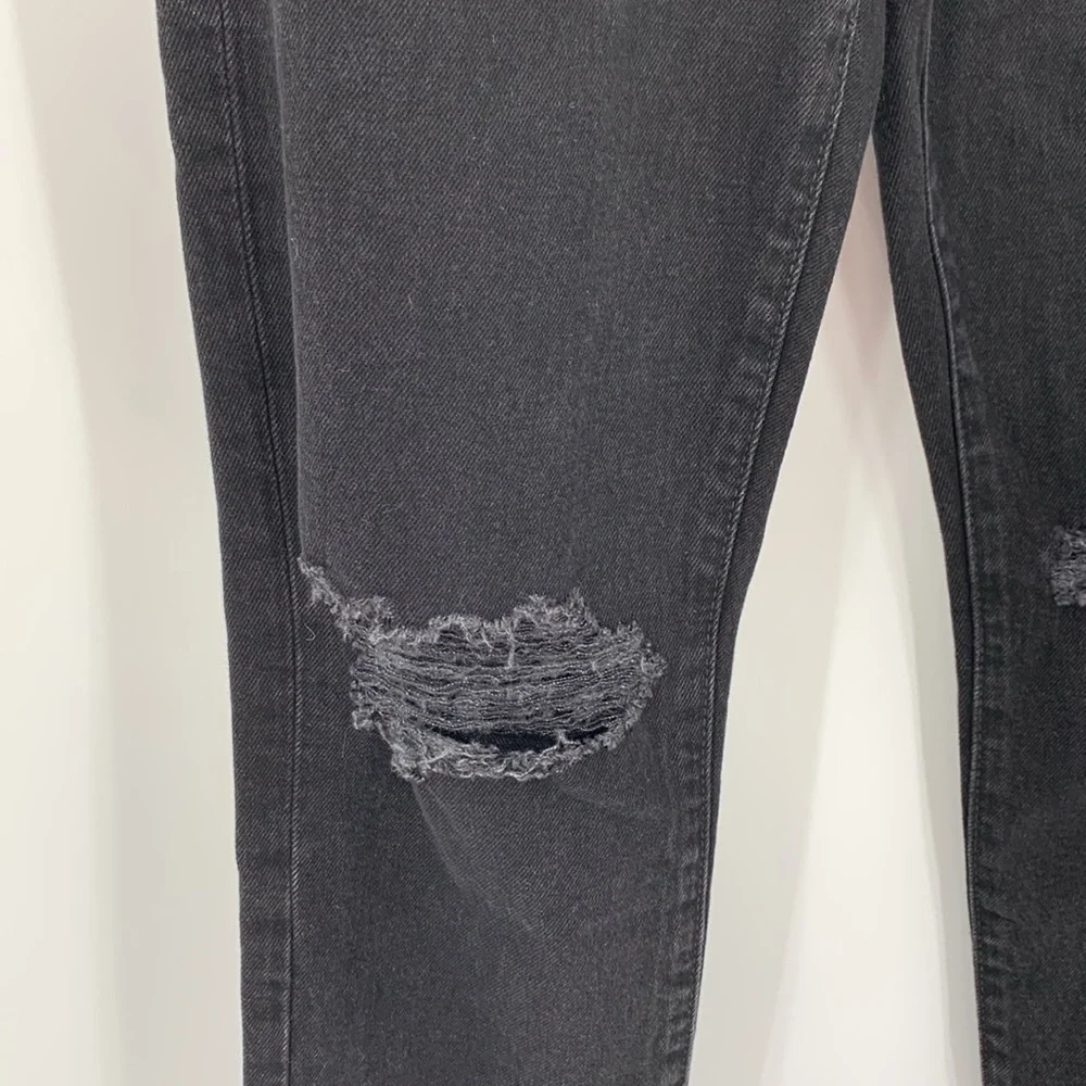 Current Elliott Boyfriend jeans denim Onyx black distressed shredded knee new 23